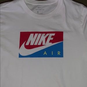 Nike T-Shirt